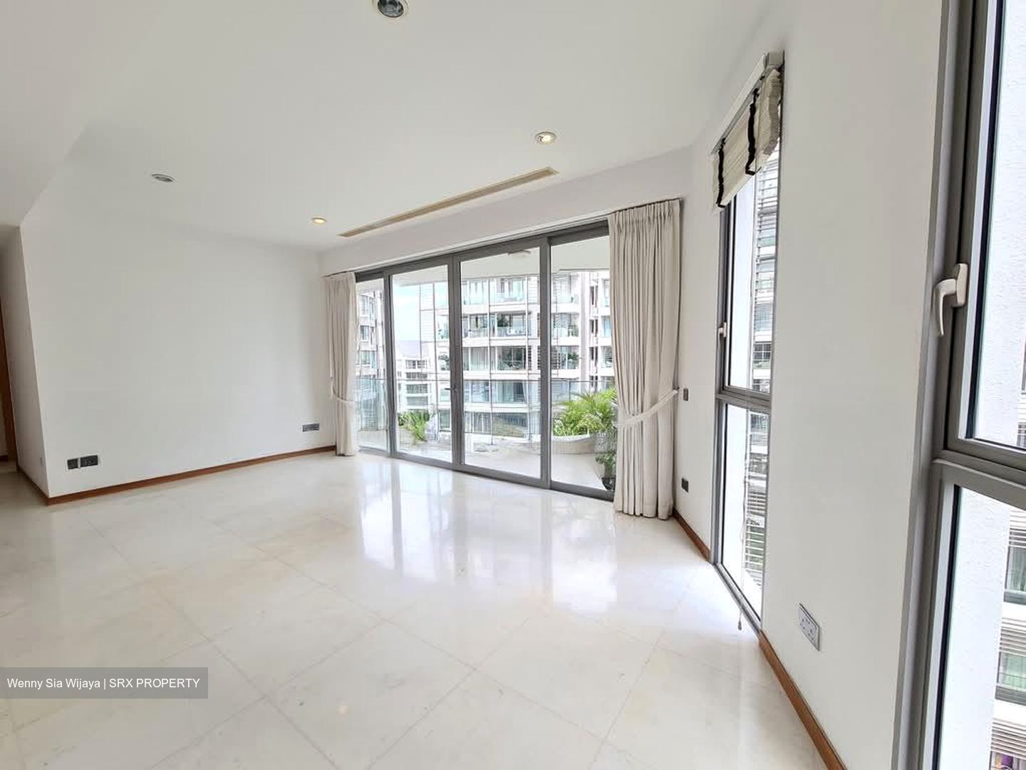 The Oceanfront @ Sentosa Cove (D4), Condominium #596314421